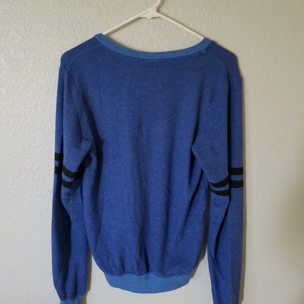 NWT Wildfox sweater - Picture 3 of 3